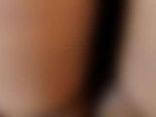 Live cam show with hannnasmith - Big Ass on Free Soda