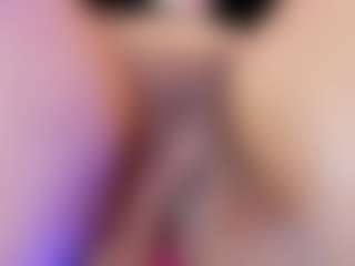 Live cam show with hannnasmith - Small Tits Mature on galaxygirlnitro.com