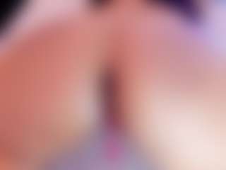 Live cam show with hannnasmith - Granny Lovense on CamSodaAdn