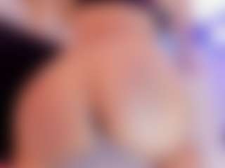 Live cam show with hannnasmith - Average on CamSodaAdn