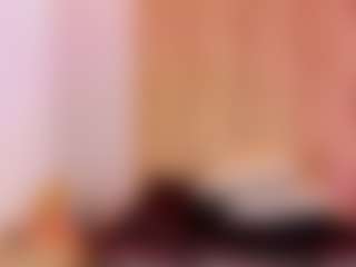 Live cam show with hannnasmith - Pornstar Cosplay on Gym Cam Girls