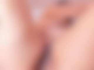 Live cam show with hannnasmith - Granny on Camsoda