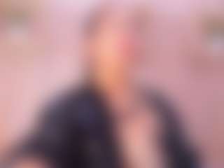 Live cam show with hannnasmith - Granny on Camsoda