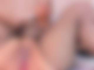 Live cam show with hannnasmith - Big Tits Small Tits on Camsoda