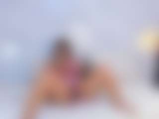 Live cam show with hannnasmith - College on Camsoda