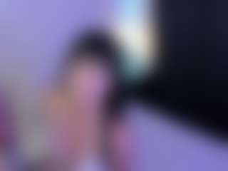 Live cam show with IssaAndNeronn - Natural on Milfs Live