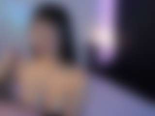 Live cam show with IssaAndNeronn - Bedroom on Camsoda