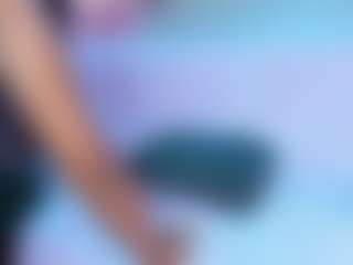 lyrus-shine's Live Sex Cam Show