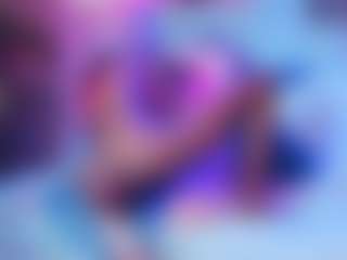 Live cam show with lyrus-shine - Small Ass on Gym Cam Girls