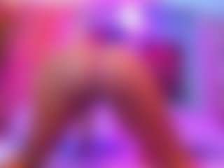lyrus-shine's Live Sex Cam Show