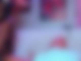 lyrus-shine's Live Sex Cam Show