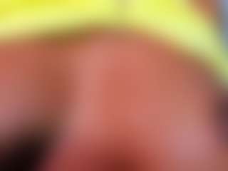 Live cam show with lyrus-shine - Small Ass on Big Tits