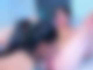 Live cam show with lyrus-shine - Tease on Milf Play