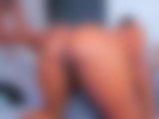 Live cam show with lyrus-shine - Bikini on camtv