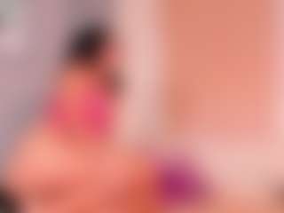 Live cam show with lyrus-shine - Muscle on Dolls Live