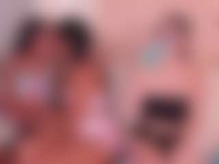 Live cam show with lyrus-shine - Green Eyes on Big Tits