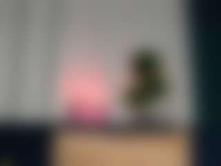 Nisha-Lee's Live Sex Cam Show