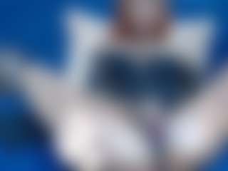 Nisha-Lee's Live Sex Cam Show