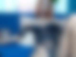 Nisha-Lee's Live Sex Cam Show