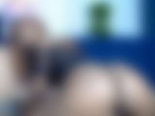 Nisha-Lee's Live Sex Cam Show