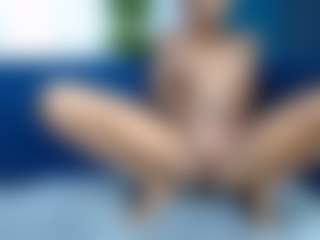 Nisha-Lee's Live Sex Cam Show