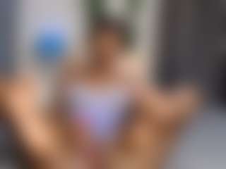 Nisha-Lee's Live Sex Cam Show