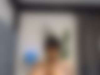 Nisha-Lee's Live Sex Cam Show