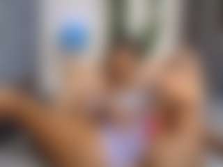 Nisha-Lee's Live Sex Cam Show