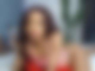 Live cam show with Sexy-Alma - Striptease on xDating