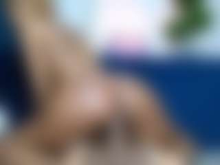 Live cam show with Sexy-Alma - Ebony on Camming Site | kenya