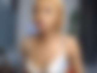 Sexy-Alma's Live Sex Cam Show