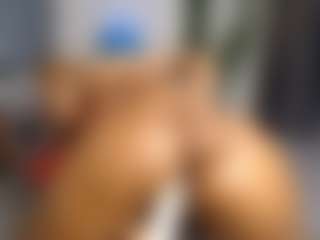 Sexy-Alma's Live Sex Cam Show