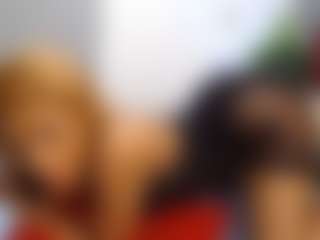 Live cam show with Sexy-Alma - Ebony Petite on Dolls Live