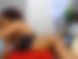 Live cam show with Sexy-Alma - Fingering on Hubzter Live