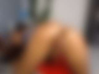 Live cam show with Sexy-Alma - Hairy Pussy on CSO-WL