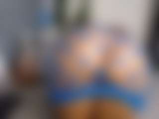 Sexy-Alma's Live Sex Cam Show