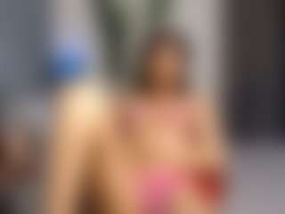 Show de câmera ao vivo com Sexy-Alma - Petite no Camsoda