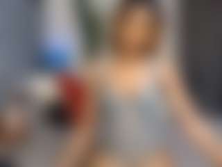 Live cam show with Sexy-Alma - Dildo Or Vibrator on Hubzter Live