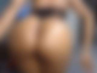 Sexy-Alma's Live Sex Cam Show