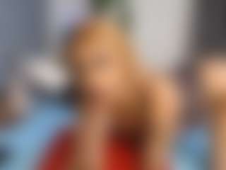 Live cam show with Sexy-Alma - Black Petite on Sweet Sext