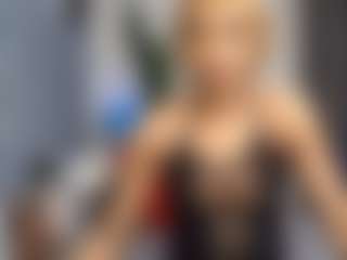 Live cam show with Sexy-Alma - Blonde Hair on Milfs Live