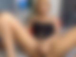 Sexy-Alma's Live Sex Cam Show