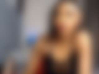 Live cam show with Sexy-Alma - Black Petite on StripNow