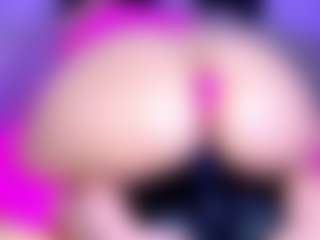 Live cam show with violetta-lond - Bikini on Camsoda