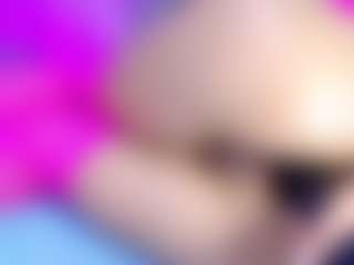 violetta-lond's Live Sex Cam Show