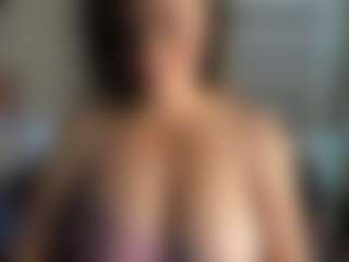 Aliiz-011's Live Sex Cam Show