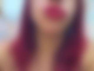 Live cam show with AnabellaThompson - Facial on sexylive.show