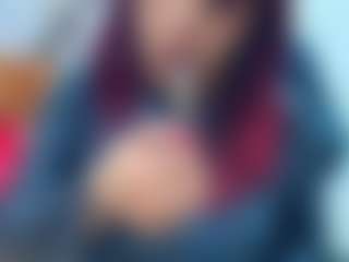 Live cam show with AnabellaThompson - Middle Aged on TeamSkeetLive