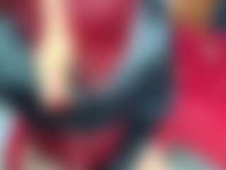 Live cam show with AnabellaThompson - Facial on StripNow