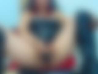 Live cam show with AnabellaThompson - Facial on Fling VIP Chat